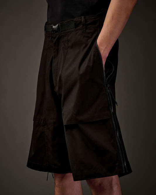 C.P. COMPANY - METROPOLIS HYST SHORTS - BLACK