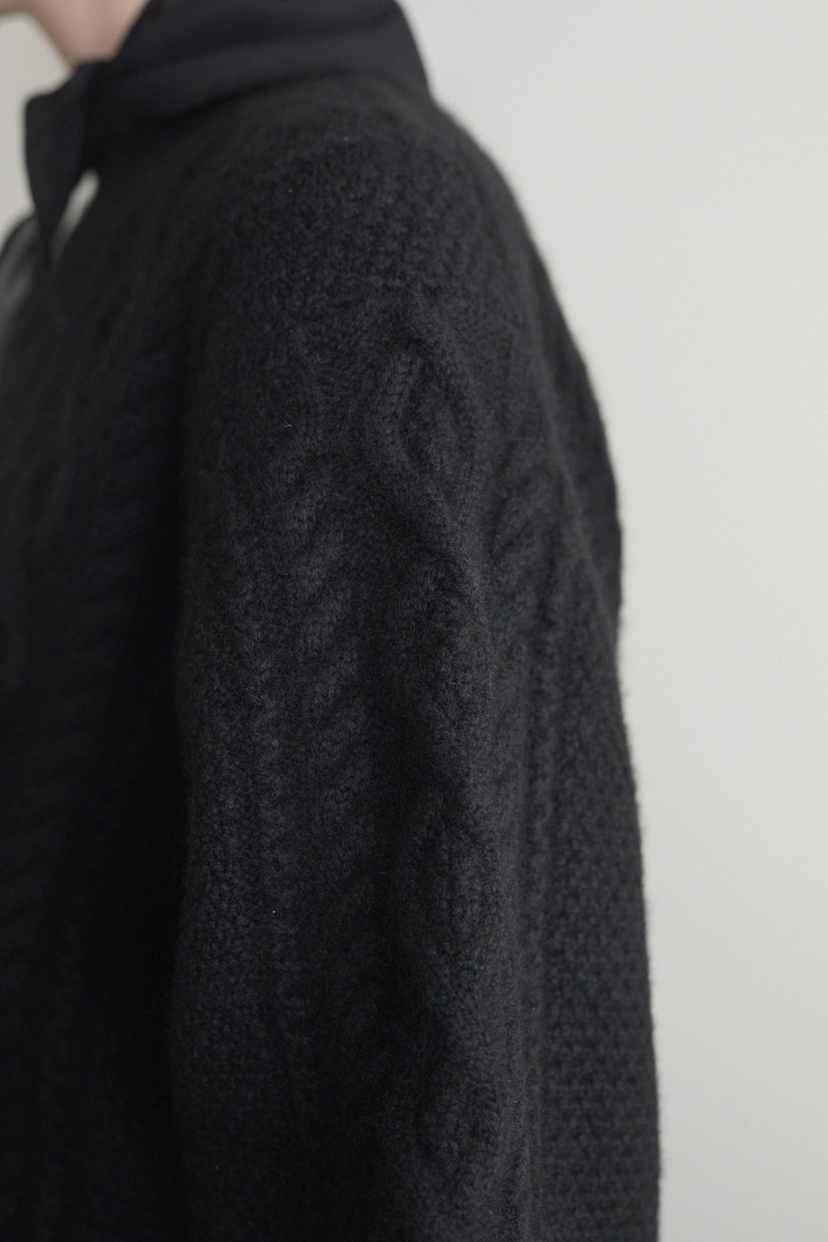 humoresque - cashmere Aran pullover - black