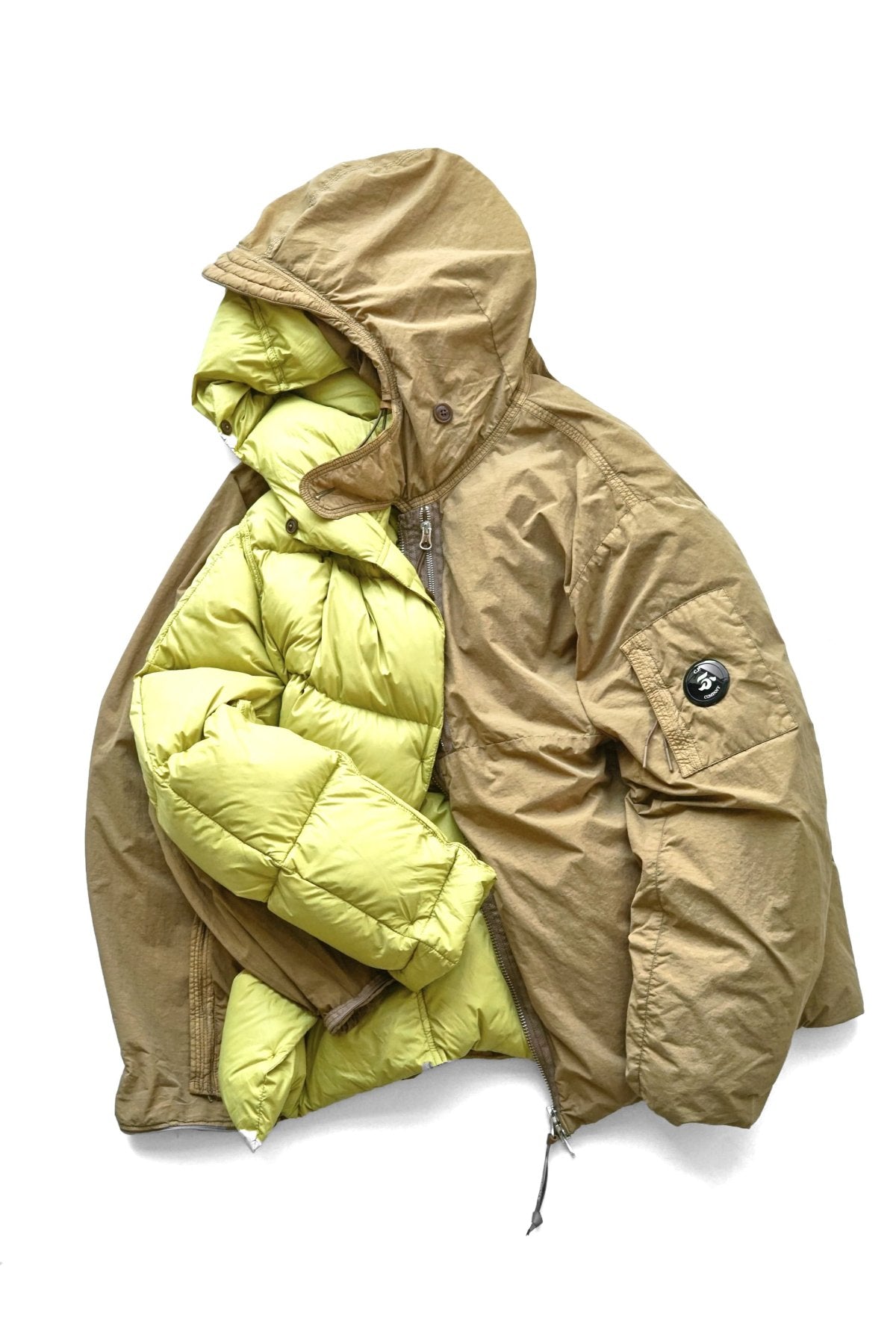 C.P. COMPANY - FLATT NYLON DOWN JACKET - CUMIN