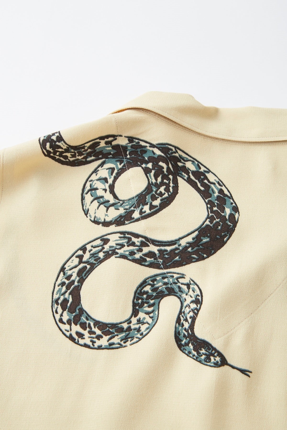 ○OLD JOE - ORIGINAL PRINTED OPEN COLLAR SHIRTS "Hebi" Long-sleeve